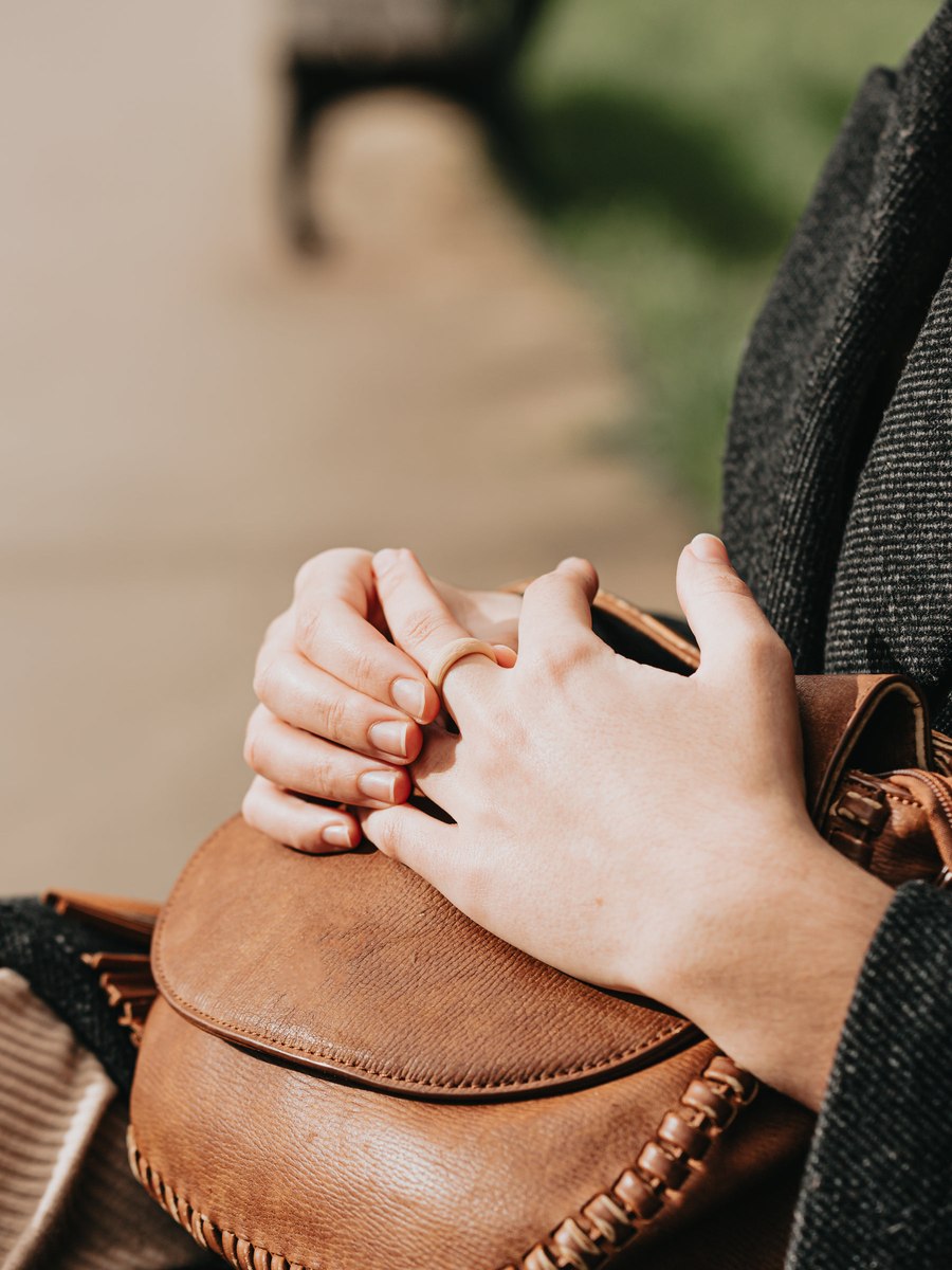 Everyday Leather Shoulder Bag