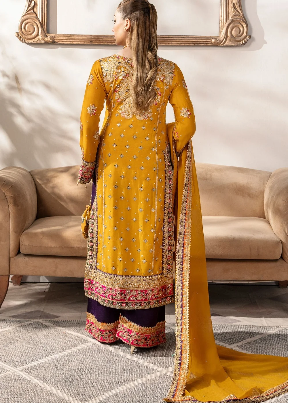 Lamia - image 5